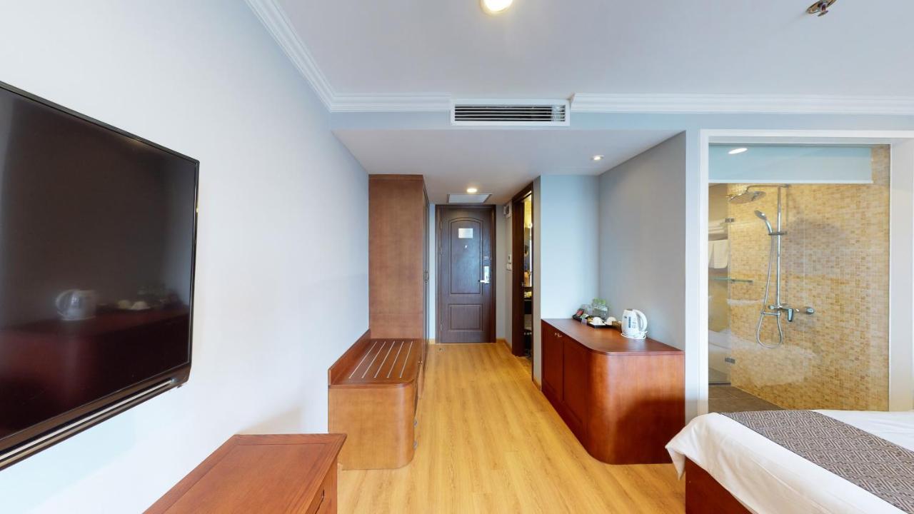 Cau Giay Hotel - By Bay Luxury Hanoi Exterior foto