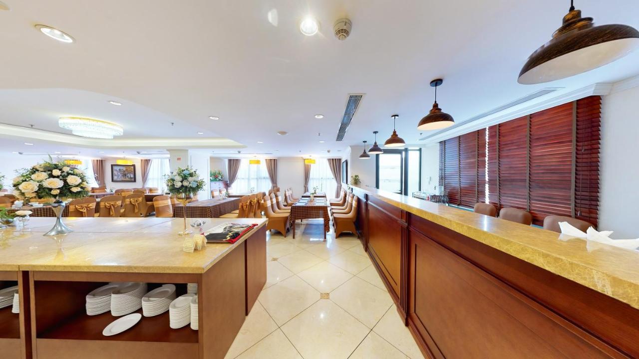 Cau Giay Hotel - By Bay Luxury Hanoi Exterior foto