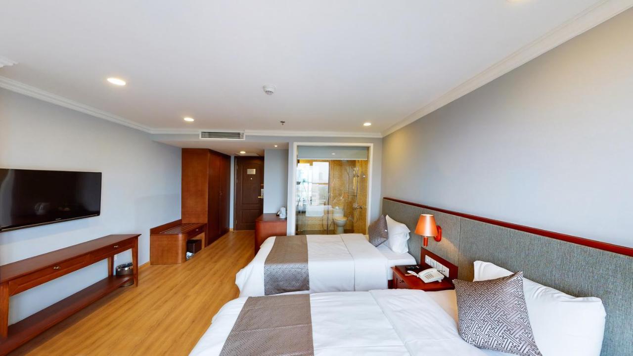 Cau Giay Hotel - By Bay Luxury Hanoi Exterior foto